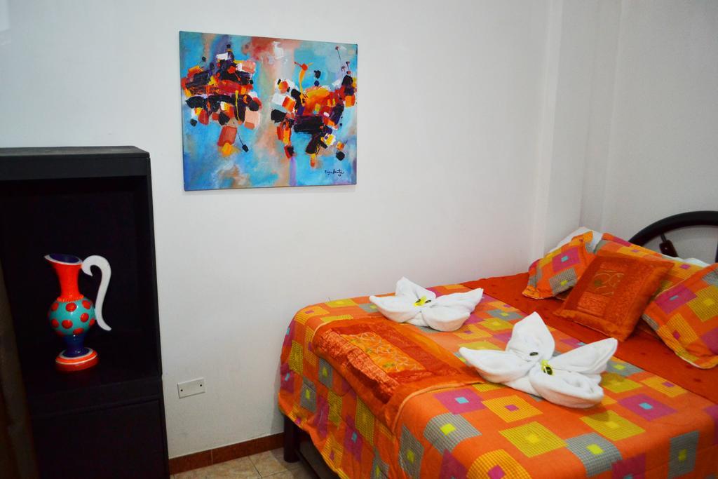 Tip Top Hostel Bogota Buitenkant foto
